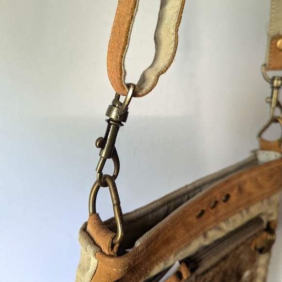 Myra Leather Western Crossbody Bag Cowhide Floral Print - Picture 8 of 12